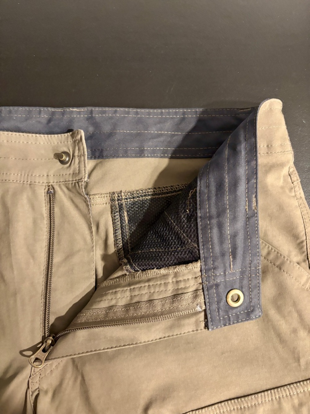 Kuhl Men's Renegade Shorts in Olive - Picture 4 of 7